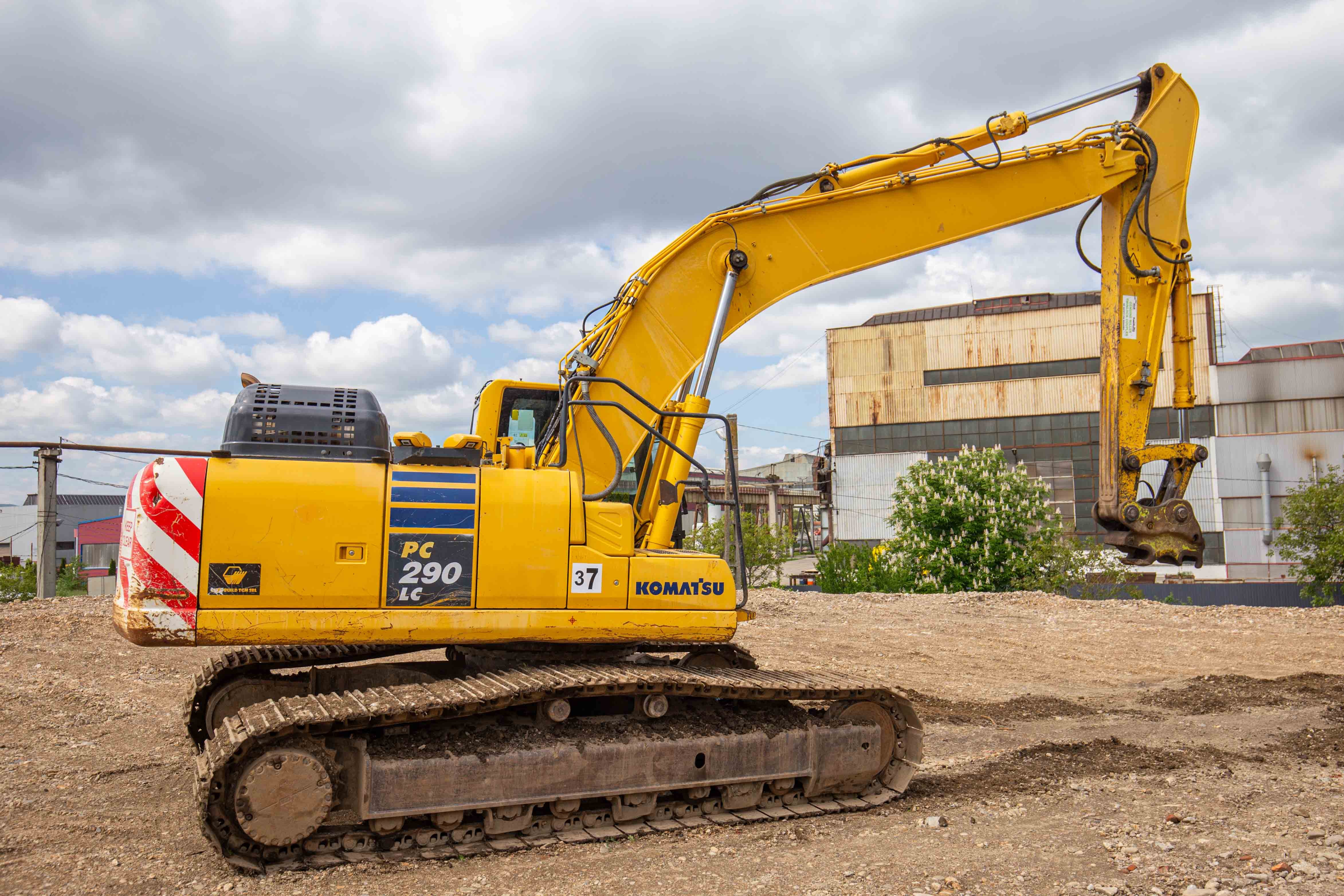 Excavatoare Senile PC 290LC-11